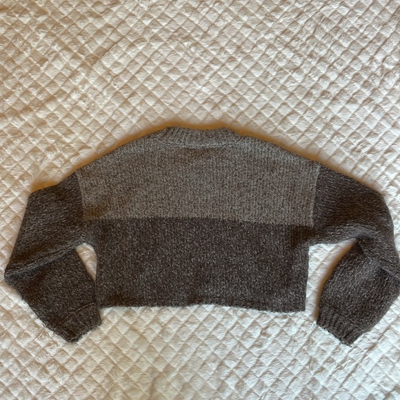 Colorblock sweater - Picture 2 of 3